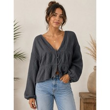 ASOS DESIGN Curve Black Textured Balloon Slee...