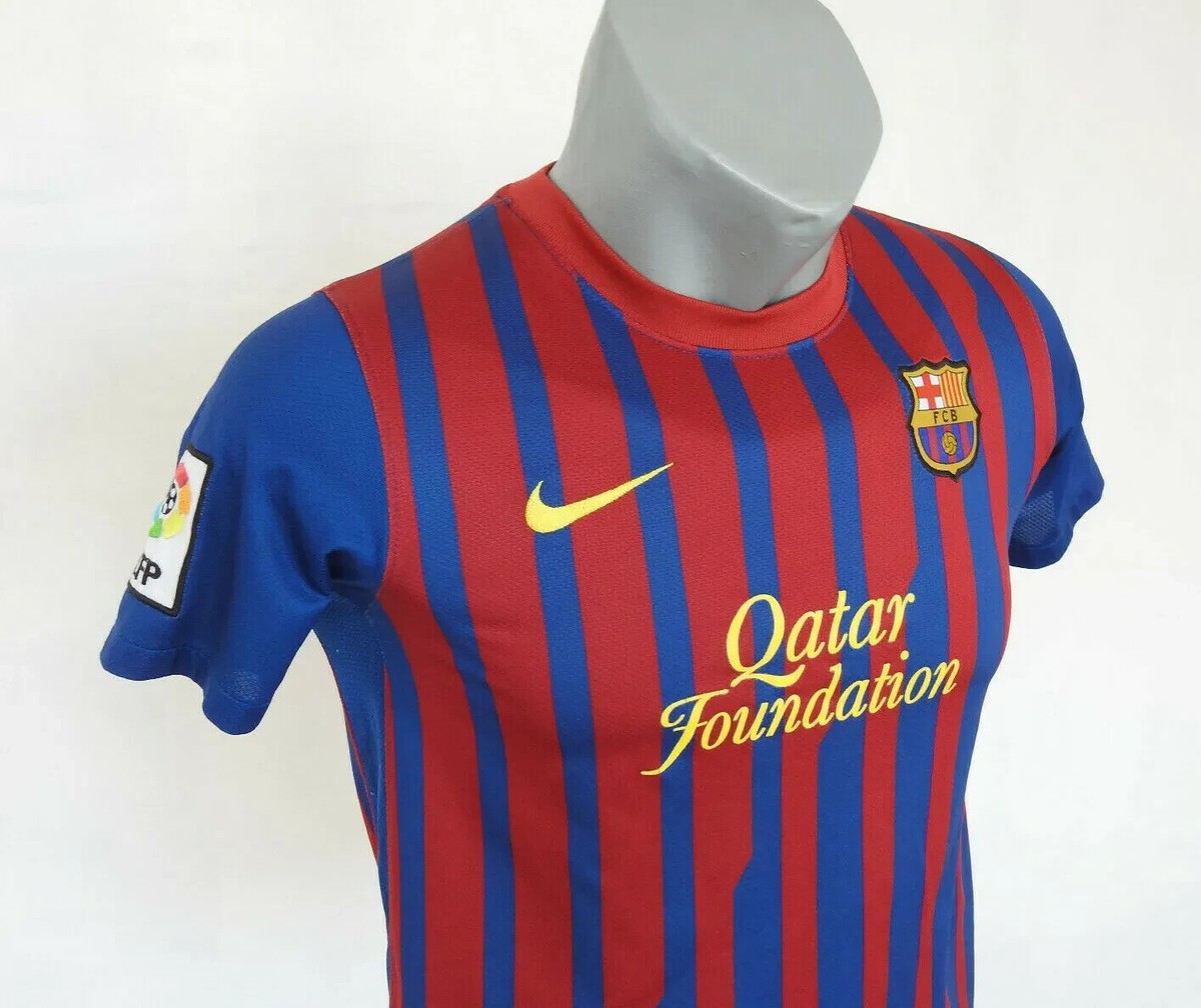 FC Barcelona 2011 - 2012 Home Jersey Nike Shirt #4 Size Children L