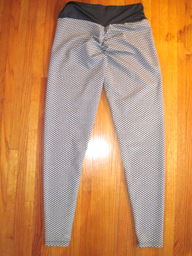 Plus Size Gray/White Scrunch Booty Push Up Butt Fitness Legging Sz 1XL Tall