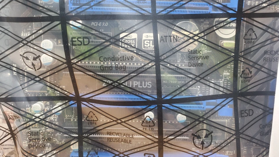 MSI Z97S SLI PLUS Intel Z97 DDR3 USB 3.0 M.2 HDMI LGA 1150 ATX Motherboard - Image 3 of 3