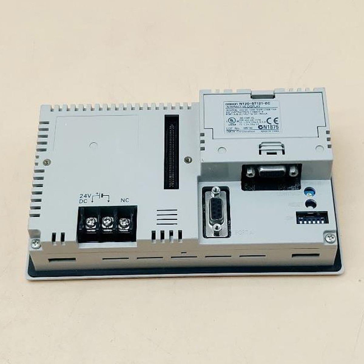 赤字超特価，送料無料 オムロン(OMRON) NT20-ST121-EC プログラマブル