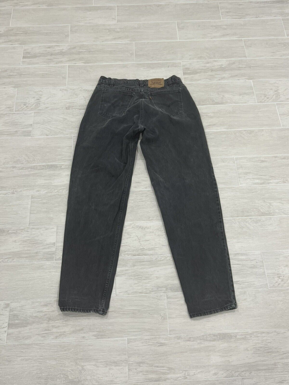 Vintage Levis 560 Loose Fit Tapered Denim Orange Tab Jeans Men's Size 36 |  eBay
