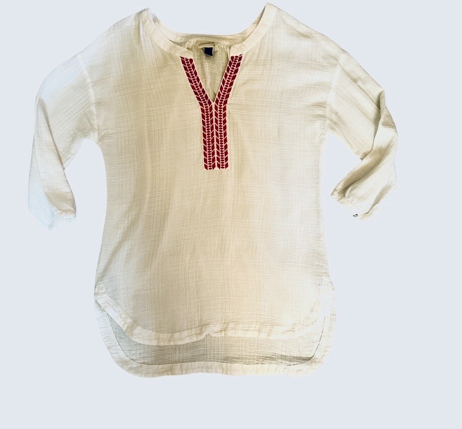 Universal Thread Boho White Tunic with Red Embroi… - image 1