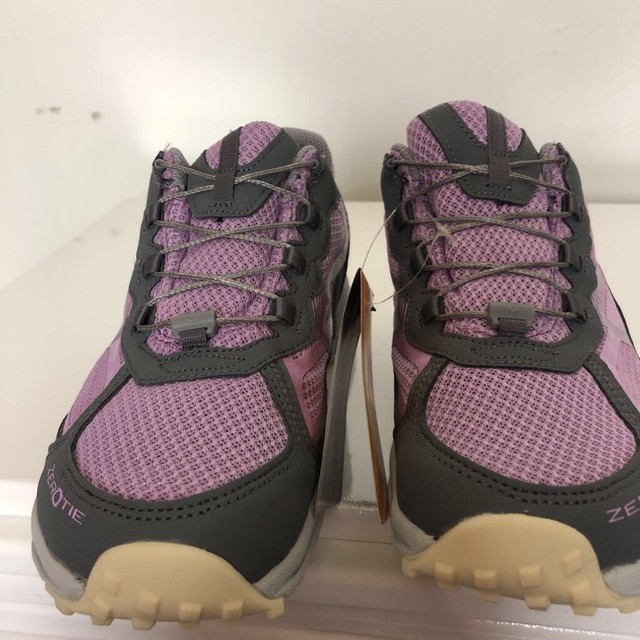 lavender athletic shoes