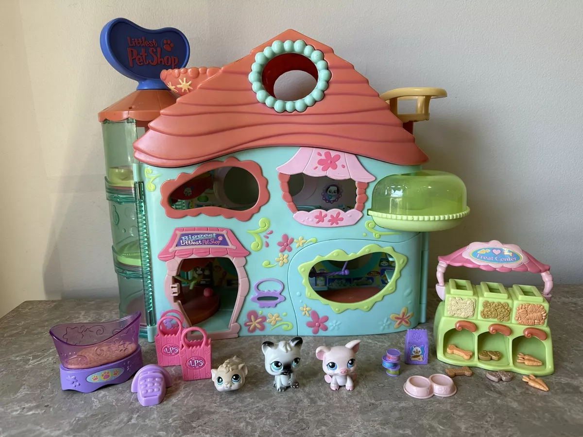 LPS Biggest Littlest Pet Shop Playset with 3 of the original pets &  accessories