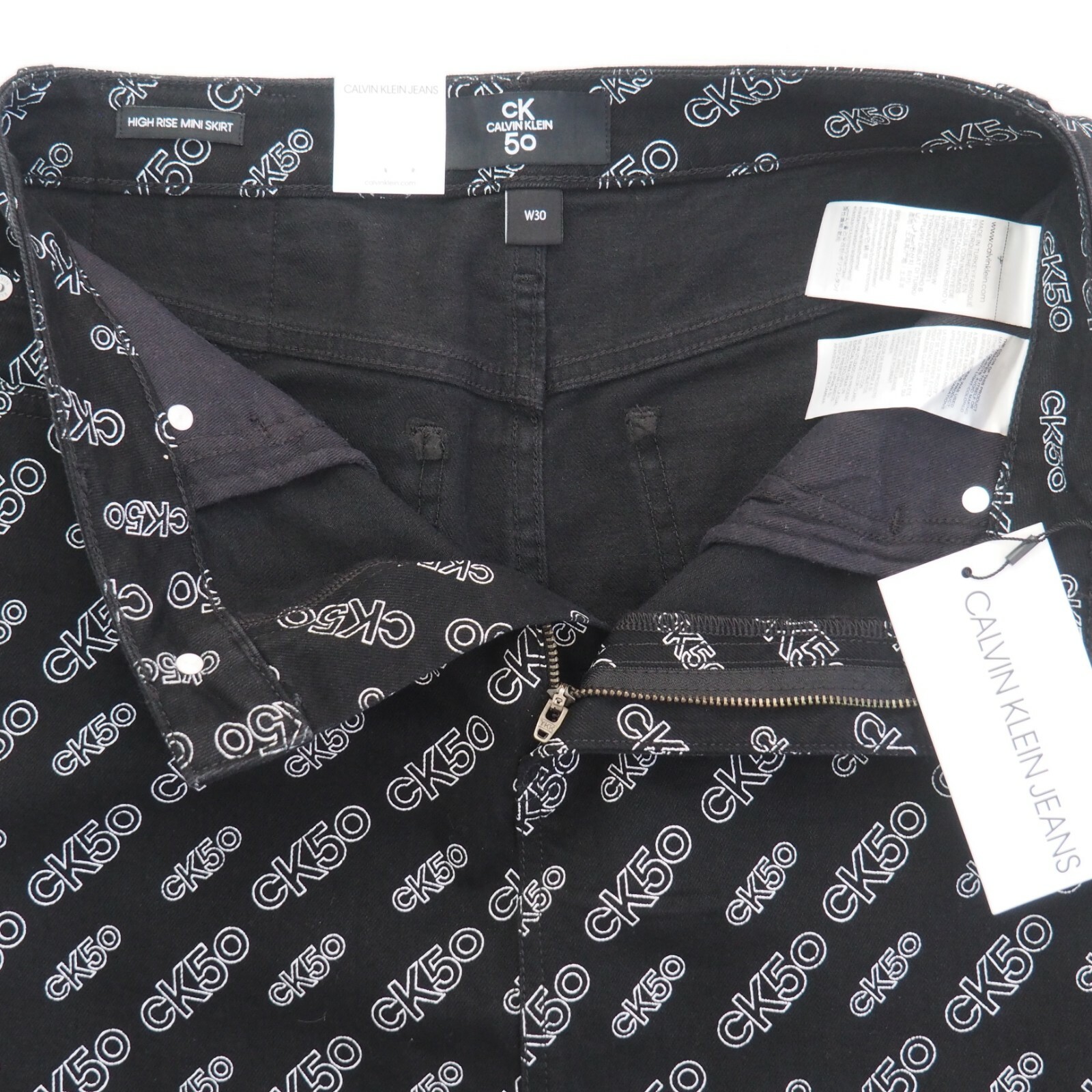 Calvin Klein Logo Mini Skirt Size W30 / M High Rise Black White rrp $199 NWT image 10