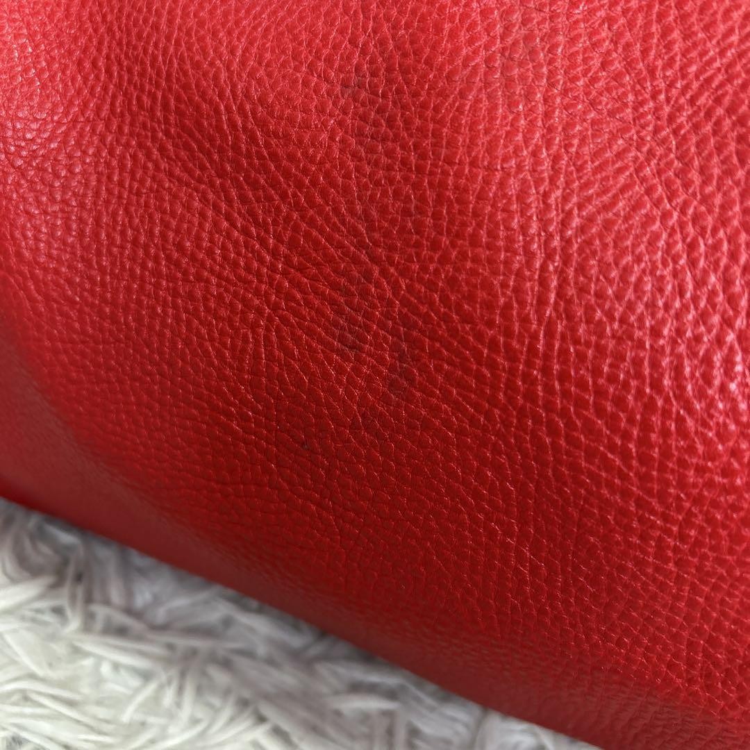 Picture 10 of 24