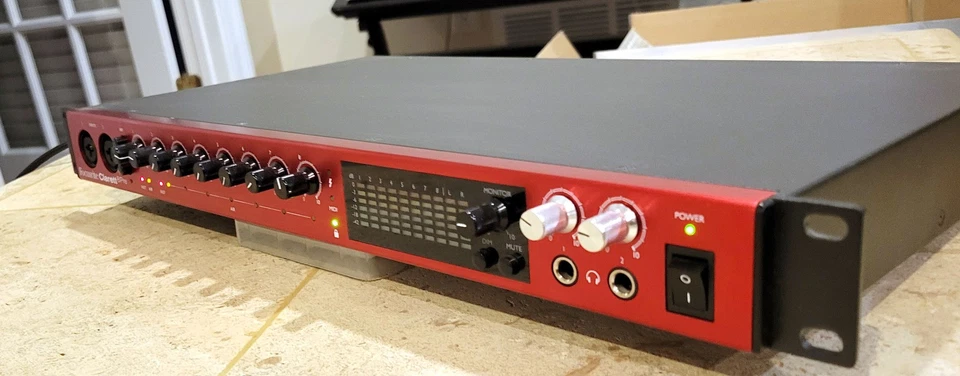 Focusrite Clarett 8Pre Thunderbolt 2 - Image 4 of 4