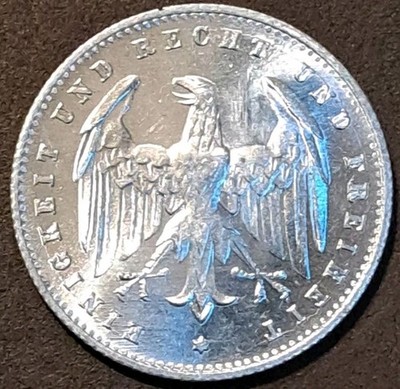 1923 A GERMANY ( WEIMAR REPUBLIC ) ~ 200 Mark ~ UNC 