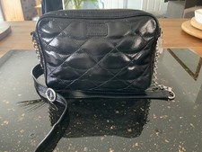 ICONIC LULU GUINNESS “ASHLEY” SMALL SHOULDER CROSSBODY BAG