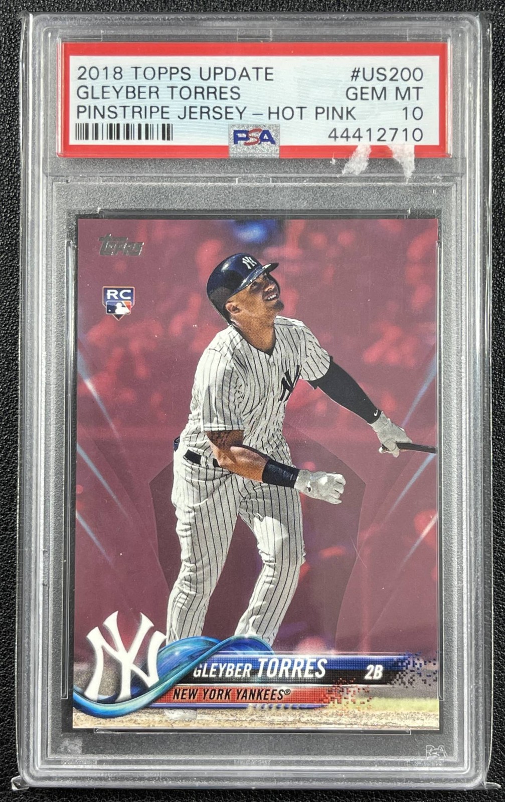 GLEYBER TORRES PSA 10 2018 TOPPS UPDATE US200 ROOKIE MOTHER'S DAY HOT PINK 31/50