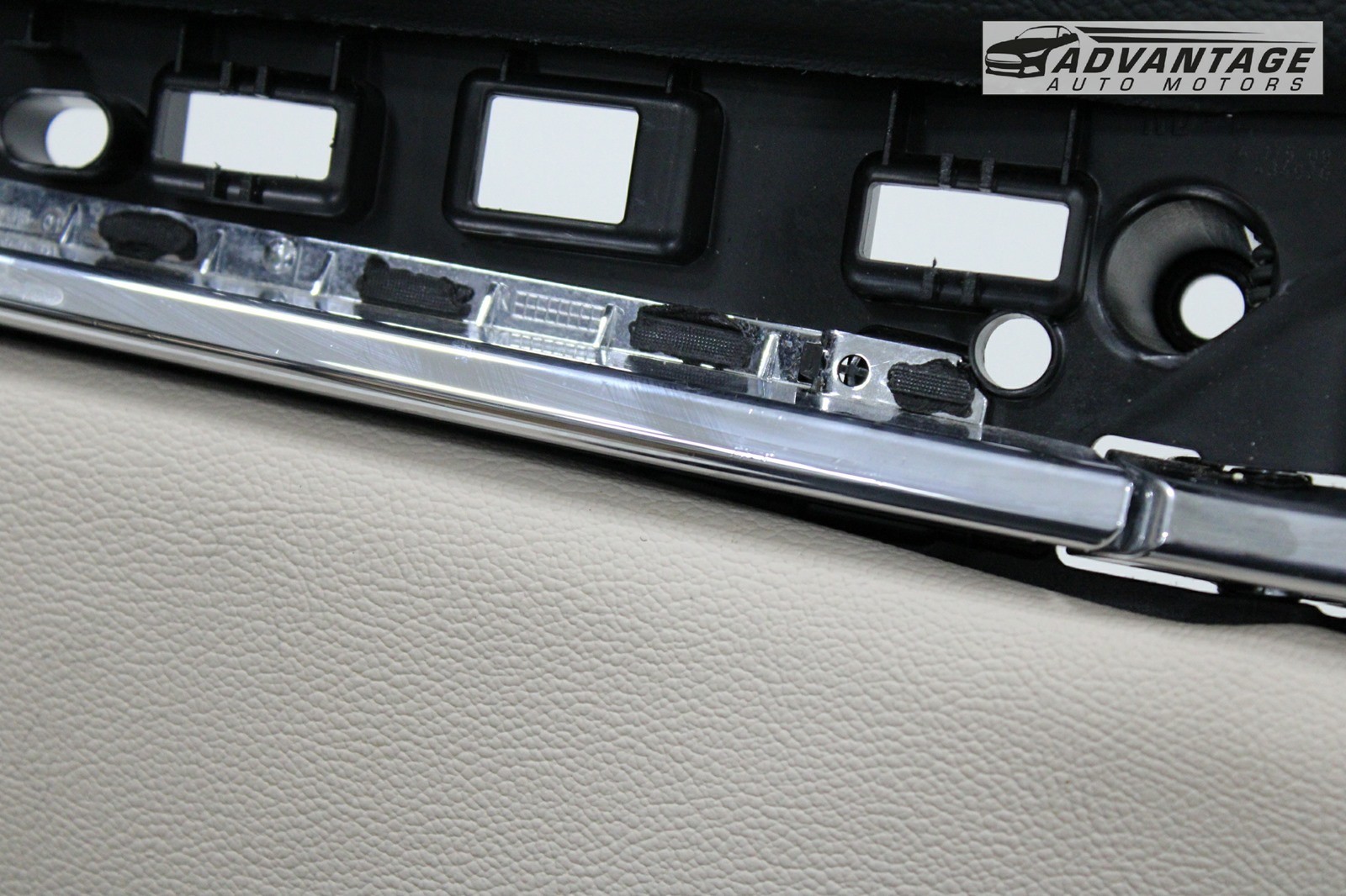 2014-2020 MASERATI QUATTROPORTE REAR LEFT SIDE DOOR TRIM COVER PANEL OEM