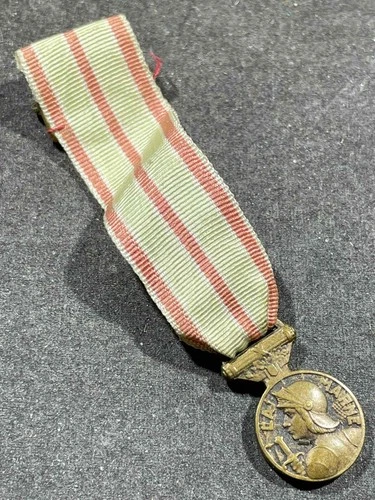 WW1 WWI Imperial France Army Military French Soldat De La Marne Miniature Medal