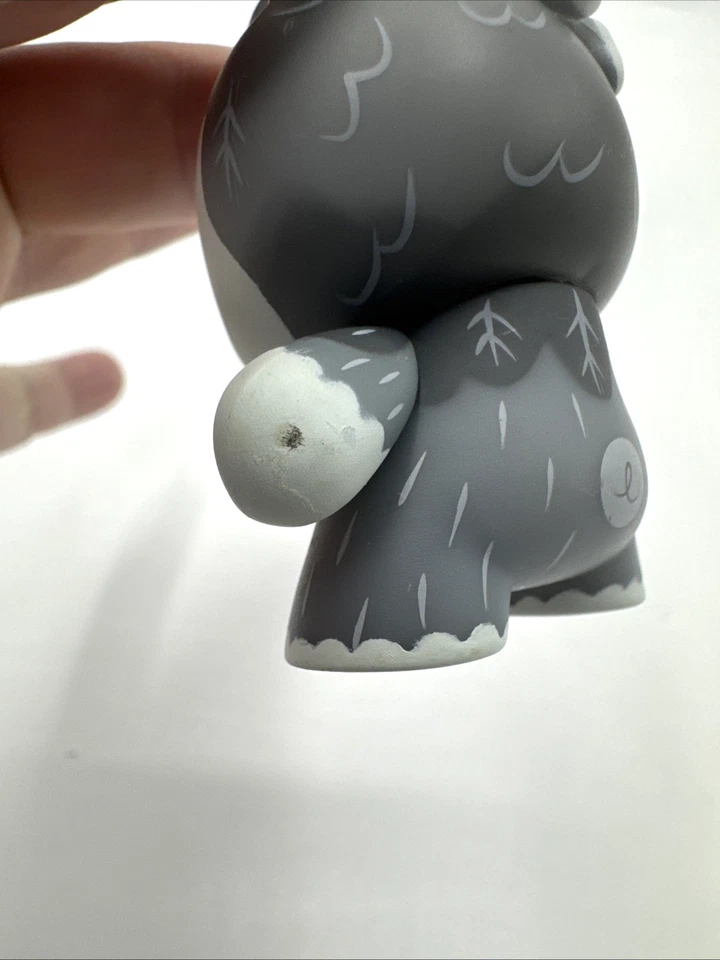 Figura Vinilo Kidrobot Dunny Spiritus Dea Espíritu de la Diosa Diana Yoii Foto 4 de 4