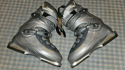 Salomon Verse TF thermic fit Women's Downhill Ski Boots UK suze 6 /6.5 Mondo 25