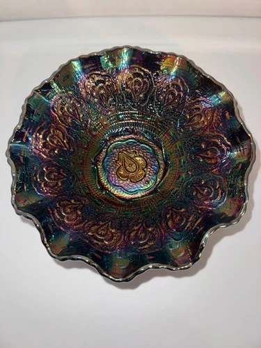 Fenton Bowl Amethyst Persian Medallion Carnival Glass Ruffled Edge VTG Dish EUC