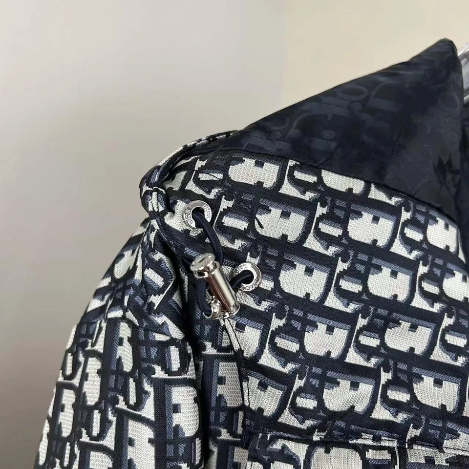 Chaqueta negra informal para hombre con patrón de logotipo Dior talla: L Foto 3 de 4