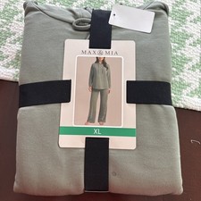 Max  Mia Women's Hoodie Lounge Set Dark Sage Size S NEW Numeric Size 14-16