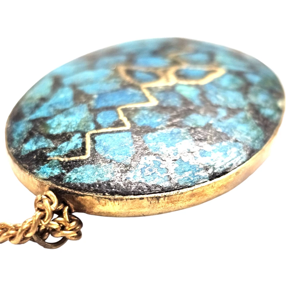 Colgante turquesa mosaico vintage y cadena de latón tono dorado 26" Foto 2 de 4