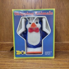 NEW 1980s Vintage Rope Skipping Penguin. Plush Toy Battery Operated Age 3 