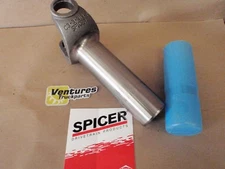 SLIP YOKE Dana Spicer 1410 Series Rear snap ring style 246 261 263 3-3-6421X