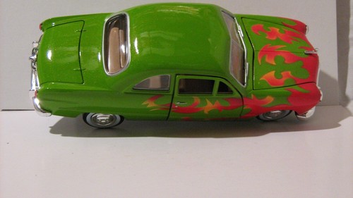 '49 Ford Green Testors Hot Metal Gold 1/24 Diecast Model New But Assembled - Picture 5 of 6