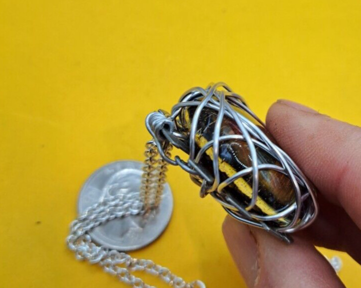 UNIQUE SILVER TONE NESTED  WIRE WRAPPED PENDANT  … - image 7