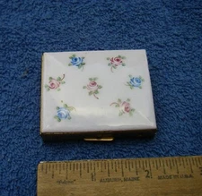 Vintage Rectangular FIFTH AVENUE Powder Compact-Pink ENAMEL Floral Lid