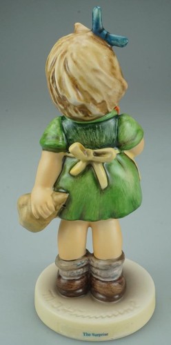 M.I. Hummel Goebel #431 The Surprise TMK6 12th Special Edition Figurine - Picture 4 of 6