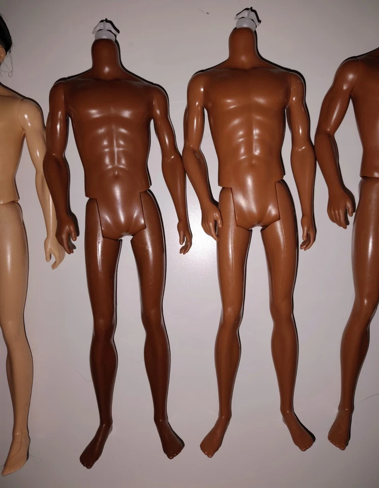 Barbie Signatur Holiday Japanischer Ken, Barbie Ken Afro,Ken Und Barbie Körper  - Bild 4 von 4