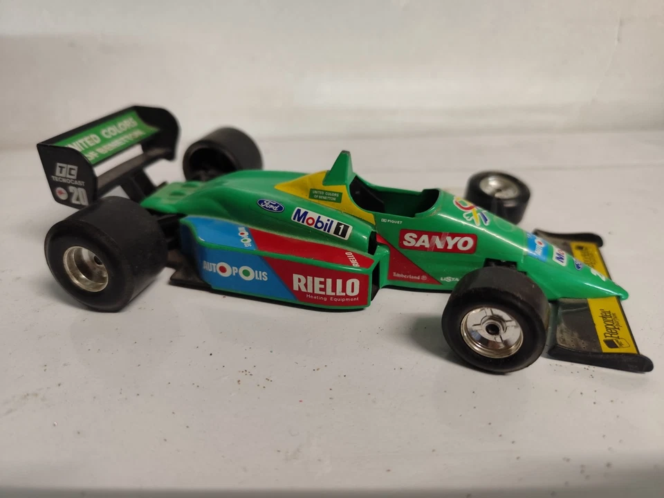 Benetton Ford B188 Piquet #20 1/24 Bburago Burago F1 Danneggiata  - Immagine 3 di 4