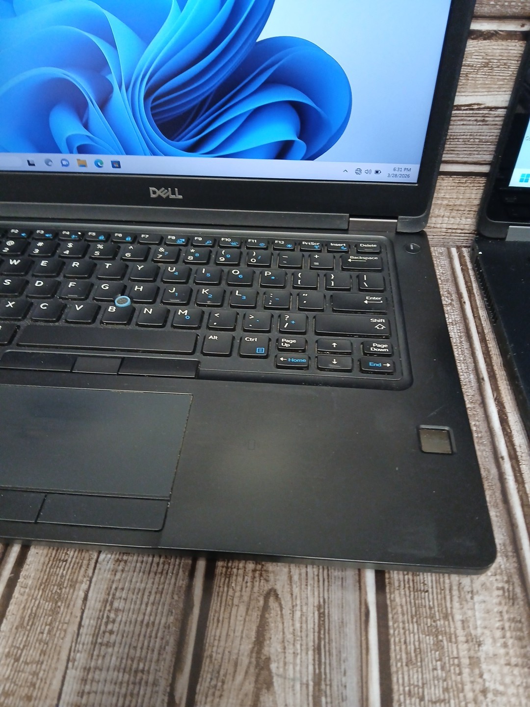 Dell Latitude 5491, 14-Inch Laptop, with Intel Core i7-8850H, 256 GB SSD (Solid State Drive), Windows 11 Pro