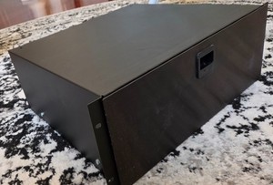 Middle Atlantic D4 Rack Drawer (Black Brushed, 4 RU)
