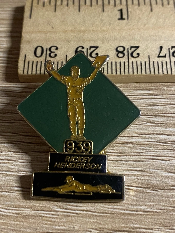 Sombrero de solapa Rickey Henderson 939 bases robadas Oakland A’s Foto 3 de 3