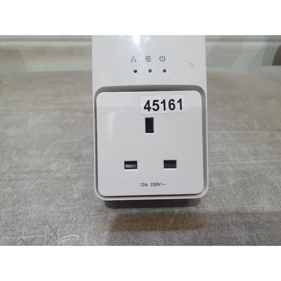 Netgear XAV2501 AV+ 200 Powerline Adapter White 250V 12Amp LED Indicator UK Plug - Image 3 of 4