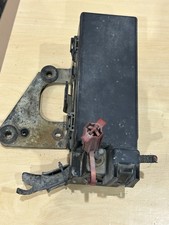 2003-2005 Chrysler PT Cruiser Engine Fuse Box Assembly OEM