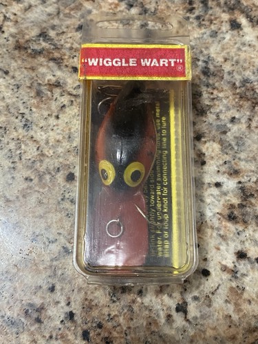 NOS Vintage Storm Wiggle Wart V37 Red Label Fishing Lure SEALED New Old Stock - Picture 3 of 8
