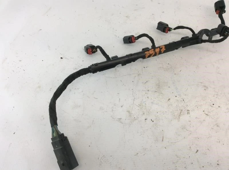 Inyector de combustible de riel de inyección de combustible Cadillac CTS 14-18 2,0 L O Foto 2 de 4