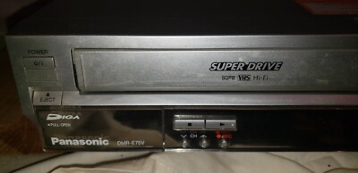 Panasonic DMR-E75VP VHS DVD Player Recorder Combo. No Remote