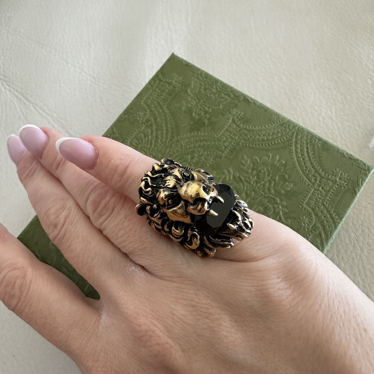 NEW Gucci Lion Head Gold Ring Black Stone Size 10 IT 5.25 US | eBay