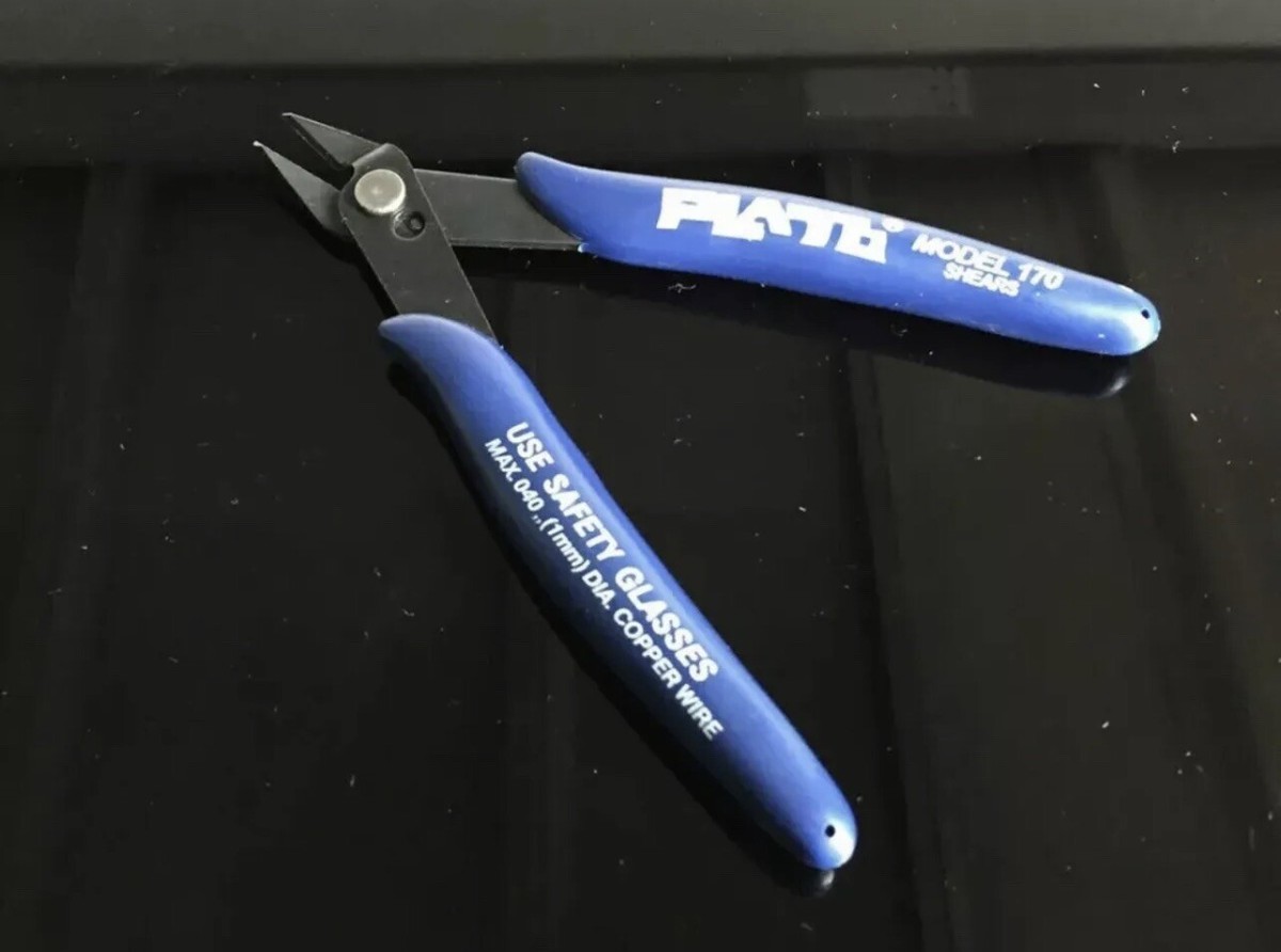 5-Inch 170 Flush Wire Cutters – Side Cutting Pliers, Carbon Steel, Insulated Handles-767401