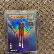 2021–22 NBA Hoops Evan Mobley #2 ROOKIE RC ARRIVING NOW HOLO GOLD FOIL SP CAVS