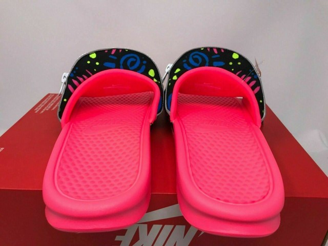 nike benassi zipper slides