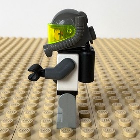 LEGO Space, Exploriens: Chief Nova Hunter, sp009, 6982, EXPLORIEN STARSHIP, 1996