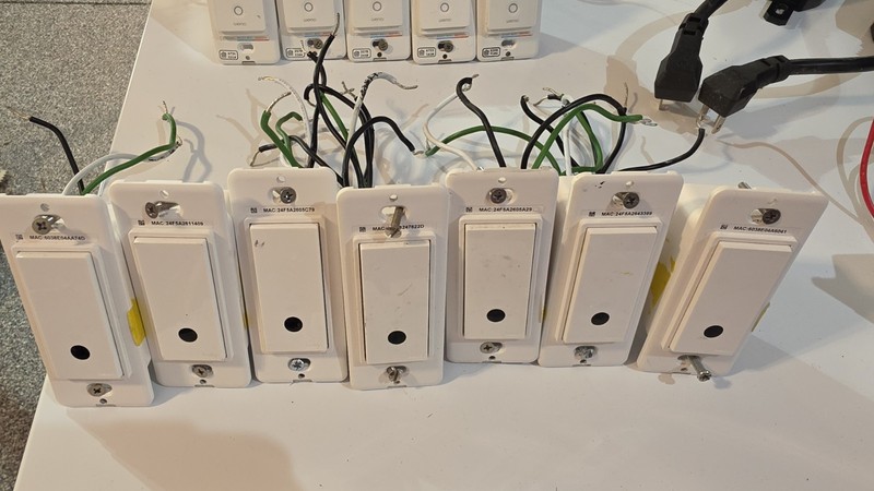 Wemo LOT - Switches And Outlets
