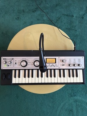 Korg Microkorg XL 37-Key Analog Modeling with Vintage Presets Synthesizer
