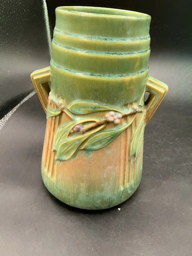 Roseville Laurel Pottery Vase Green Arts & Crafts / Art Deco 671-7 MINT Lovely