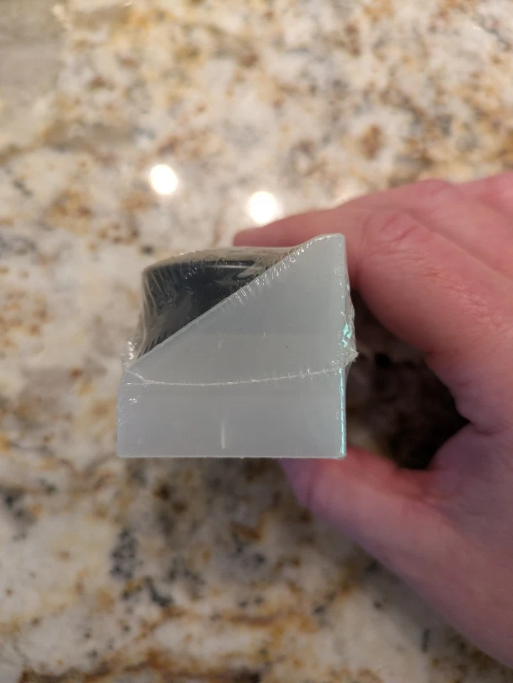 Tapas de extremo de barra de cortina negra IKEA Raffig 202.199.36 UN PAR NUEVO SELLADO NUEVO EN CAJA Foto 2 de 4