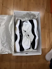 Air Jordan 11 Concord 2011