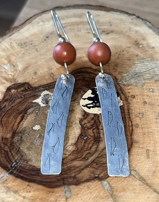 Sterling Silver Earrings With A Fish Motif Design & Coral Marked J.U.Y Silver - Image 1 of 4